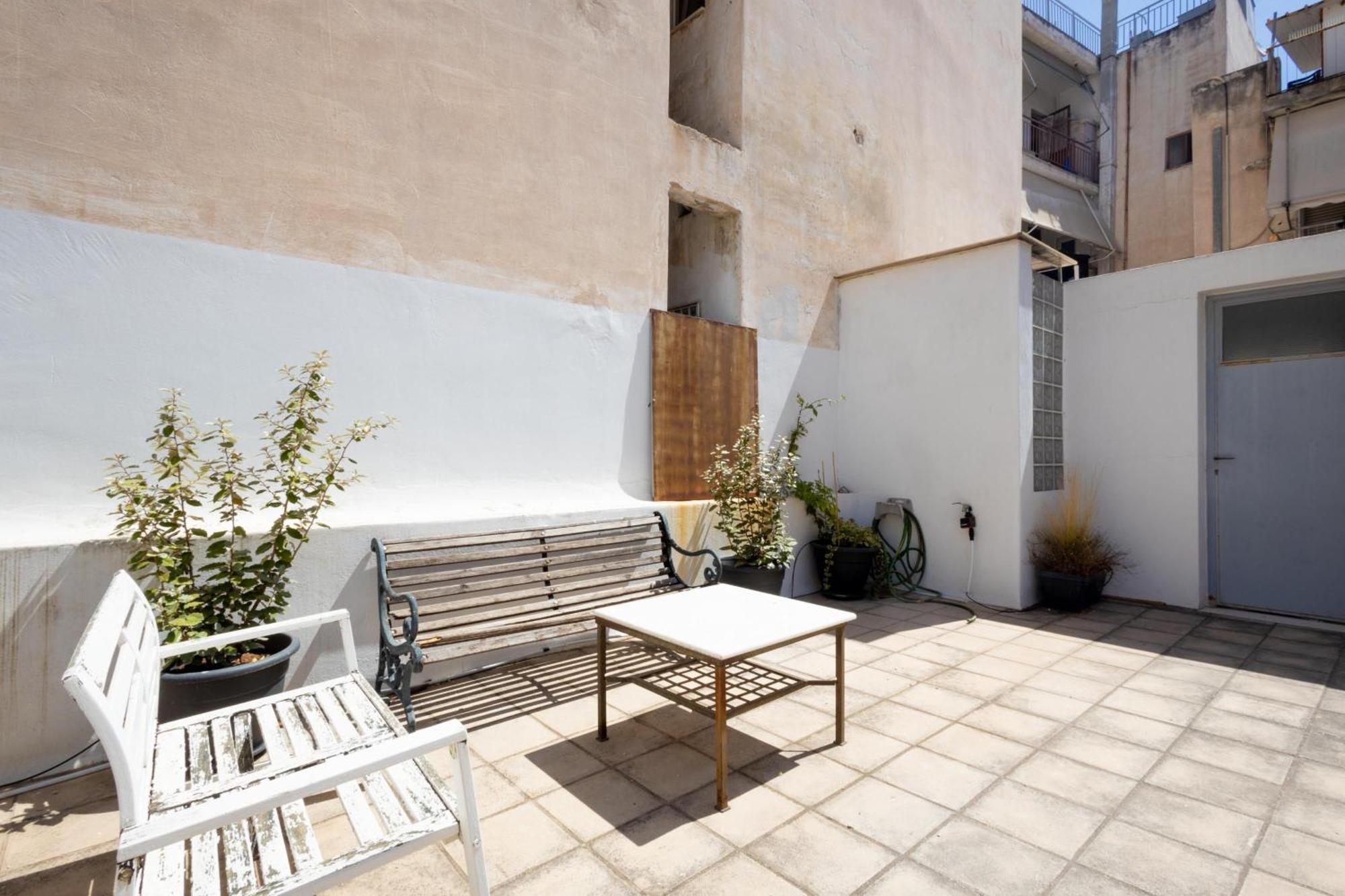 Renovated 5 Bdr House Near Acropolis - New Beds, Terrace & Green Yard Ateny Zewnętrze zdjęcie