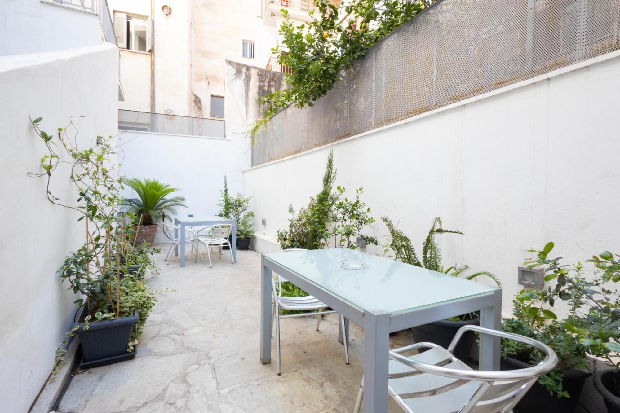 Renovated 5 Bdr House Near Acropolis - New Beds, Terrace & Green Yard Ateny Zewnętrze zdjęcie