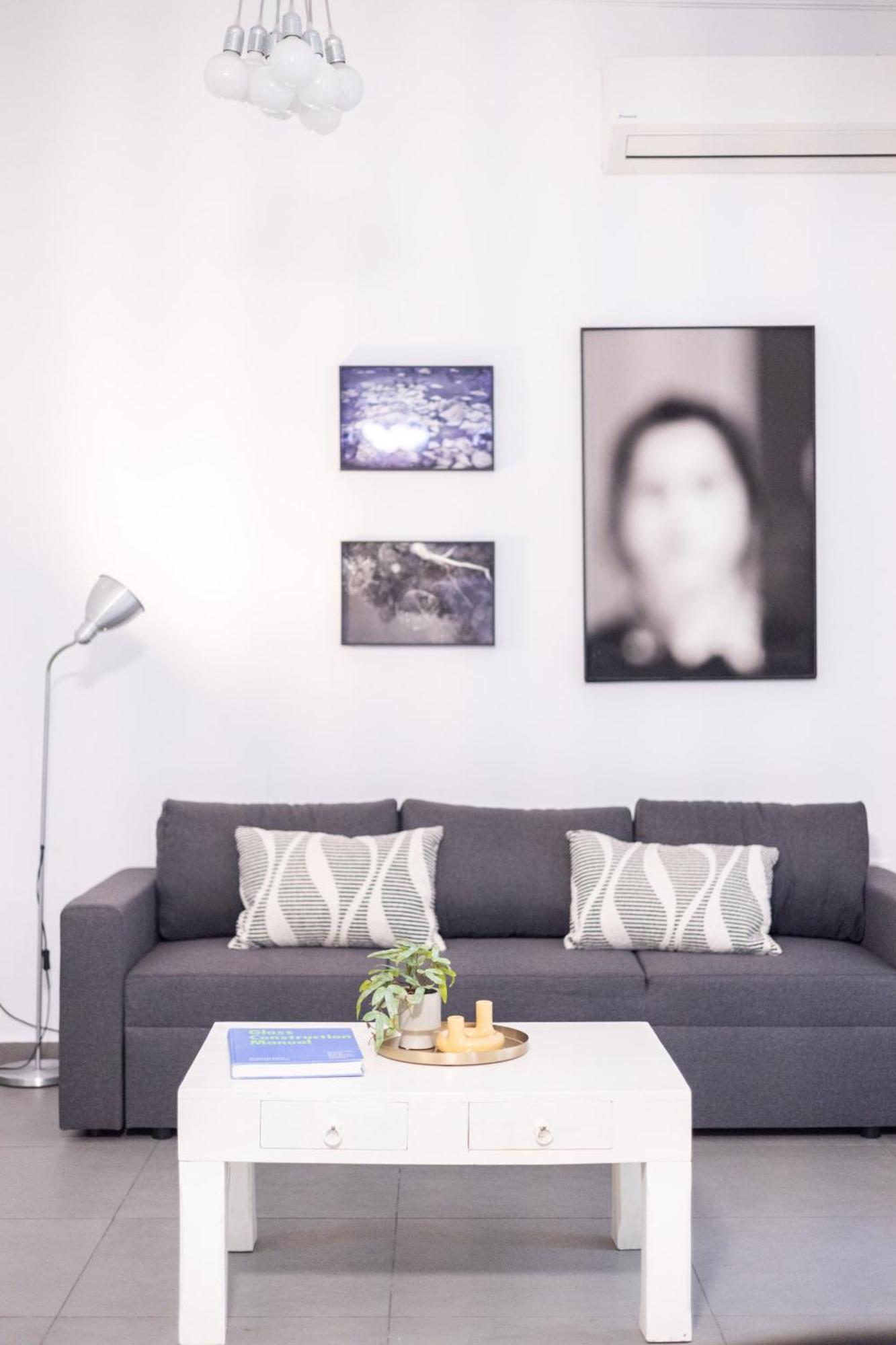 Renovated 5 Bdr House Near Acropolis - New Beds, Terrace & Green Yard Ateny Zewnętrze zdjęcie