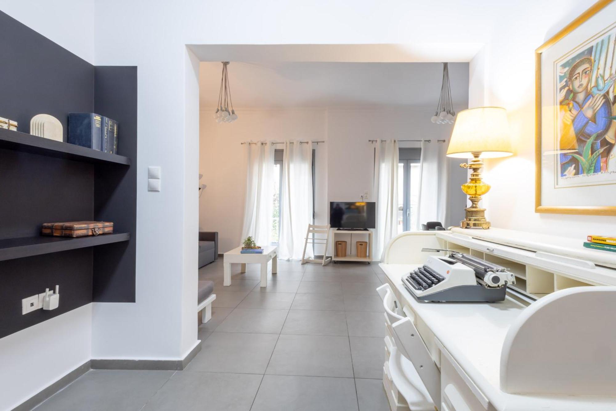 Renovated 5 Bdr House Near Acropolis - New Beds, Terrace & Green Yard Ateny Zewnętrze zdjęcie