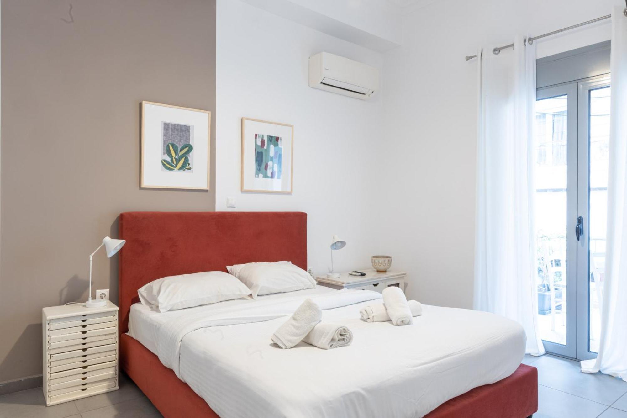 Renovated 5 Bdr House Near Acropolis - New Beds, Terrace & Green Yard Ateny Zewnętrze zdjęcie