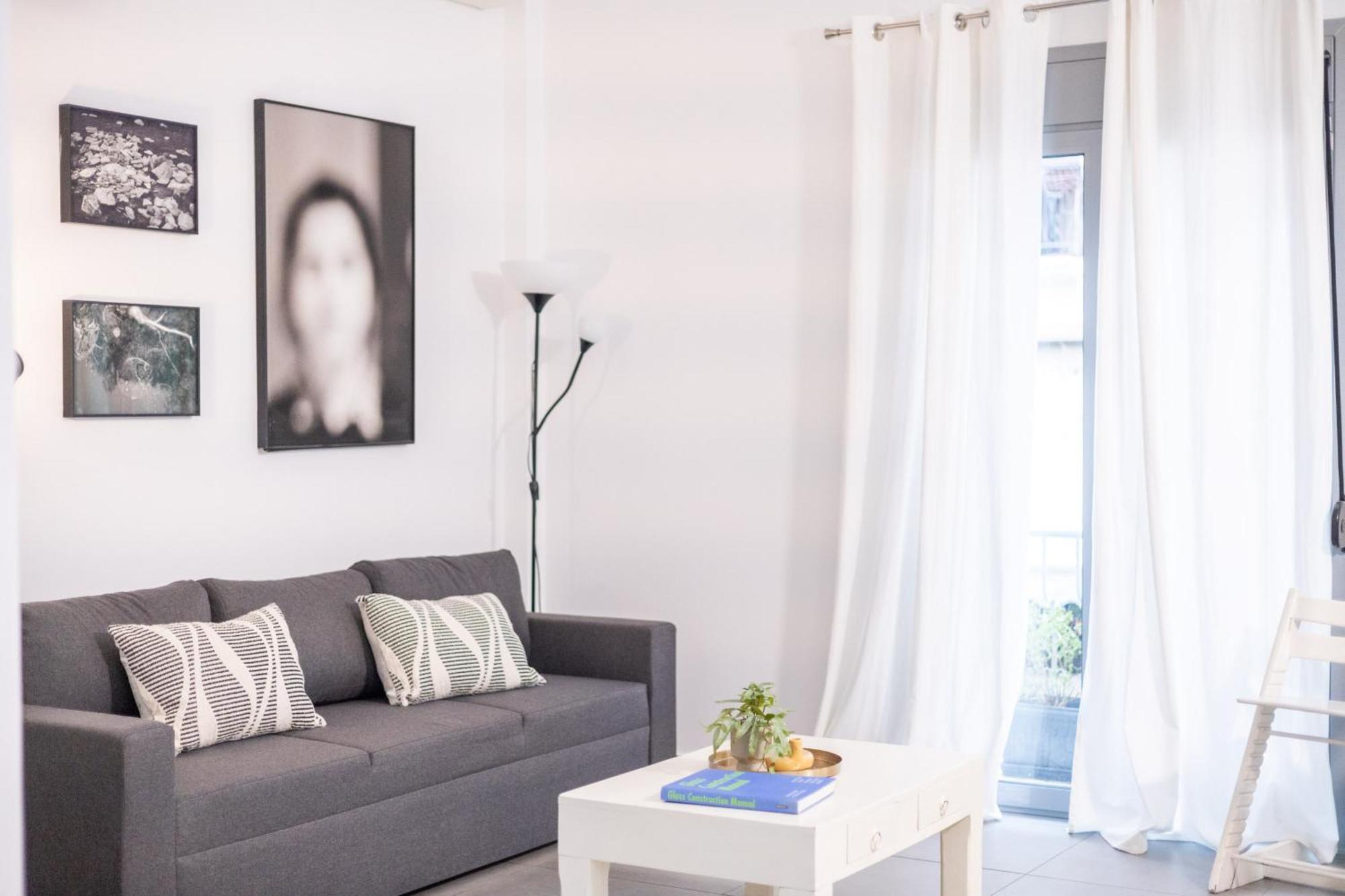 Renovated 5 Bdr House Near Acropolis - New Beds, Terrace & Green Yard Ateny Zewnętrze zdjęcie