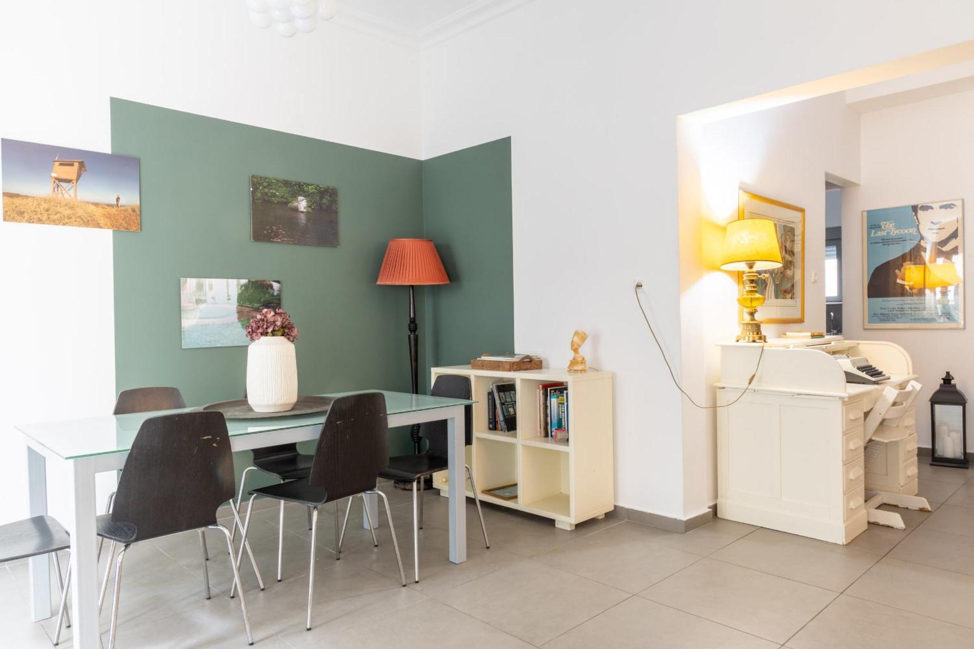 Renovated 5 Bdr House Near Acropolis - New Beds, Terrace & Green Yard Ateny Zewnętrze zdjęcie
