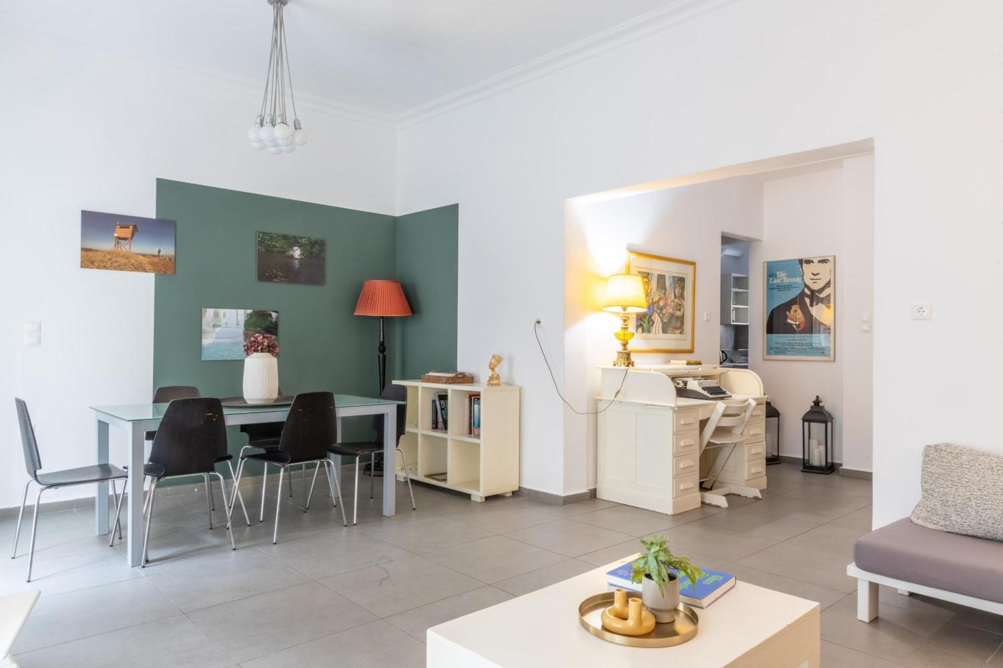 Renovated 5 Bdr House Near Acropolis - New Beds, Terrace & Green Yard Ateny Zewnętrze zdjęcie
